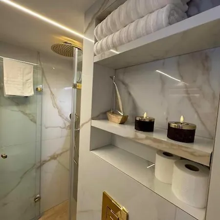 Arctic Feathers * Narvik